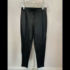 Women’s faux leather pant/leggings